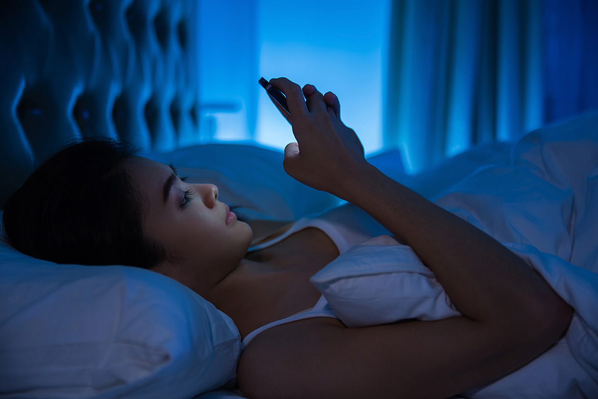 16 Seriously Damaging Side Effects Of Your Smartphone Addiction